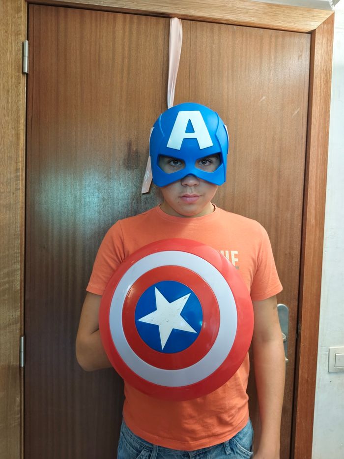 Bouclier et Masque de Captain America - photo numéro 5