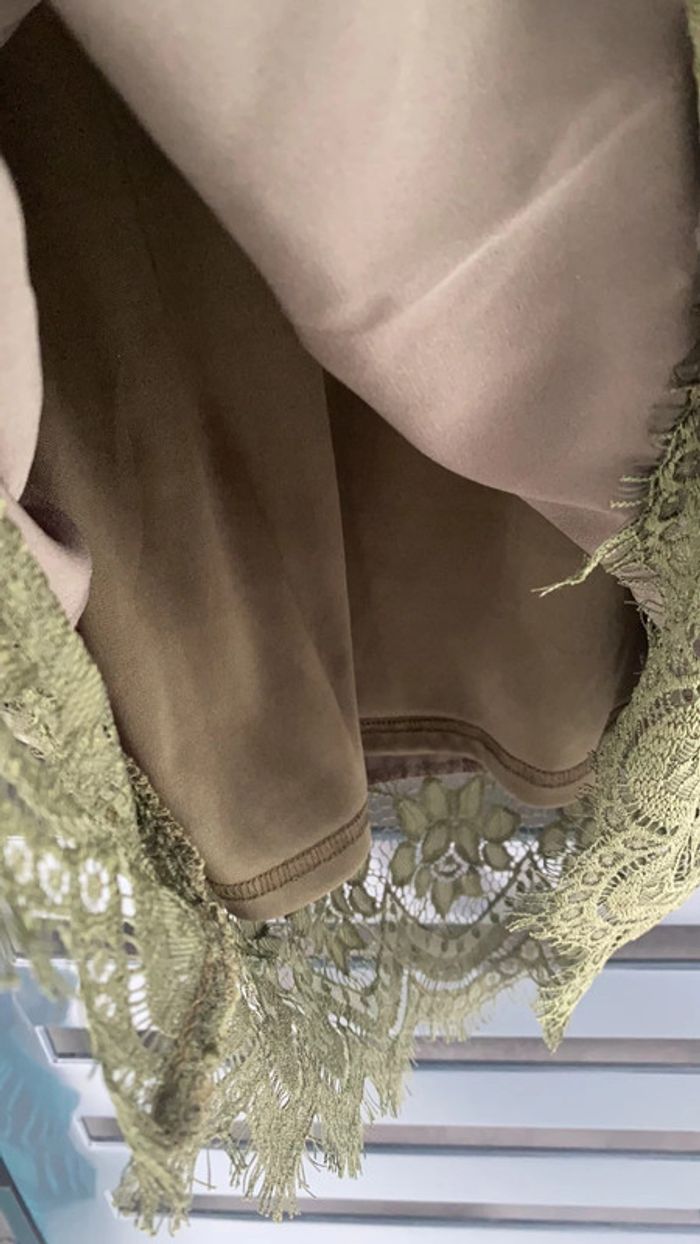 Robe kaki neuve taille M/L - photo numéro 7