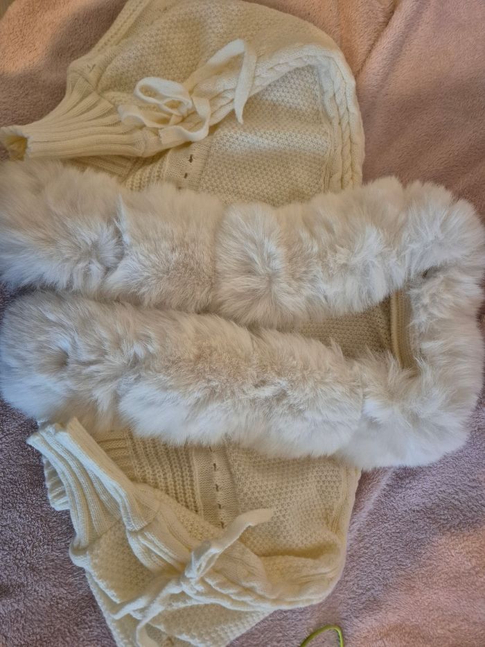 Cardigan Crème a fourrure - photo numéro 3