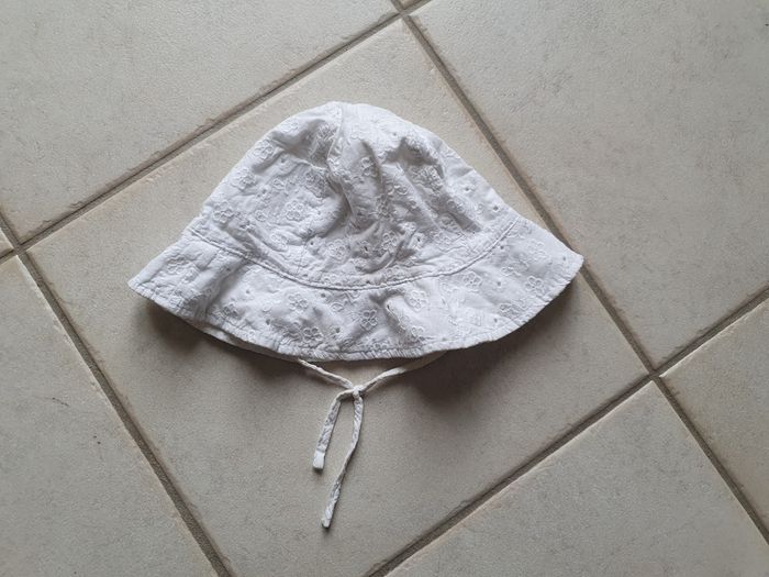 Chapeau 24-36 mois