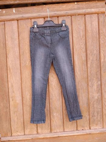 Pantalon  garçon  5.6  ans