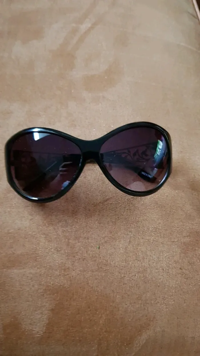 Lunettes de soleil