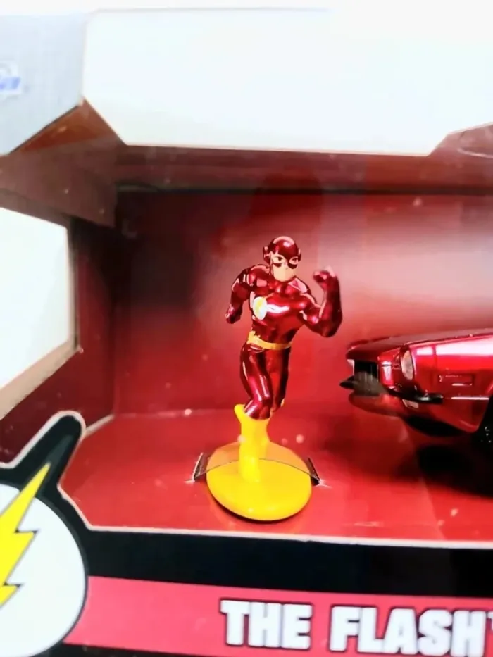 Dickie Véhicule Chevrolet 1:32 Avec Figurine Flash - photo numéro 2