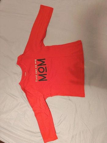 Pull fin rouge 24 mois neuf 