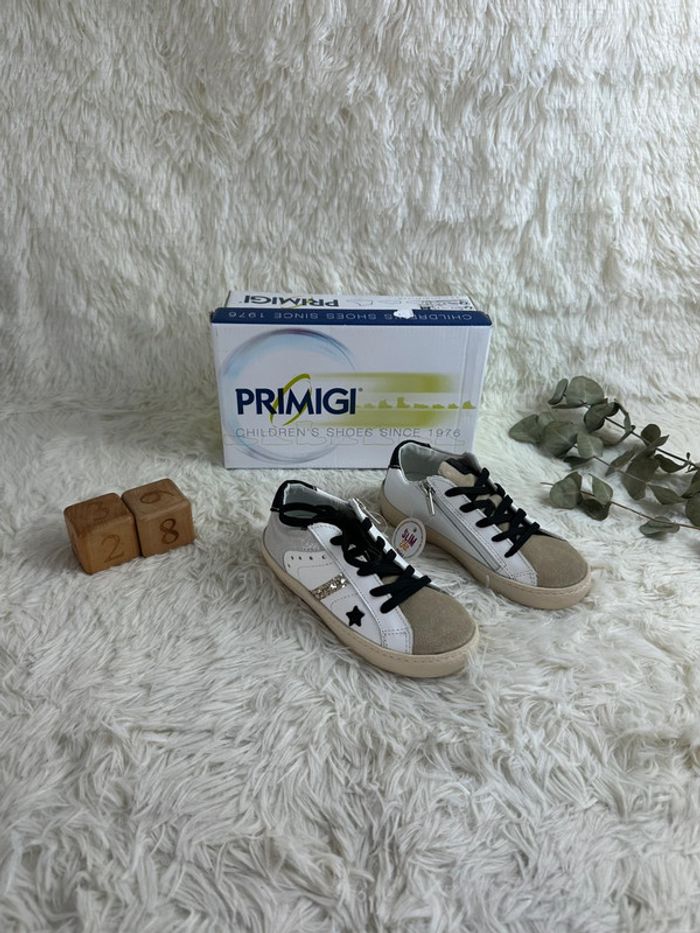 Paire de basket Primigi taille 28
