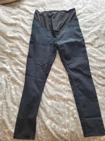 Pantalon grossesse kiabi taille 42