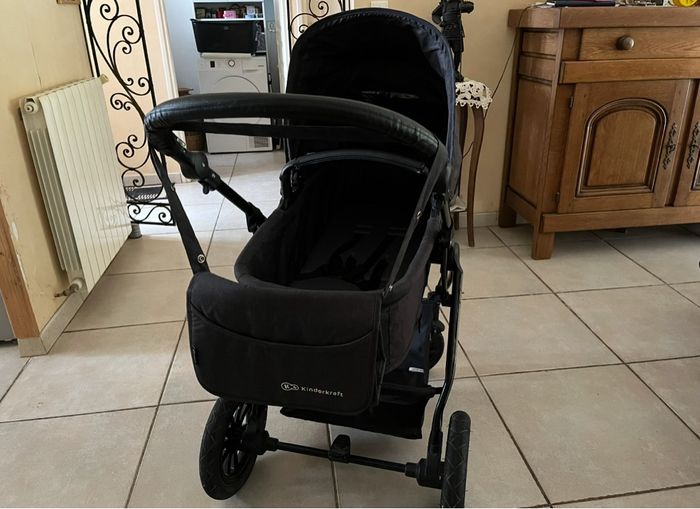 Poussette Kinderkraft 3 en 1