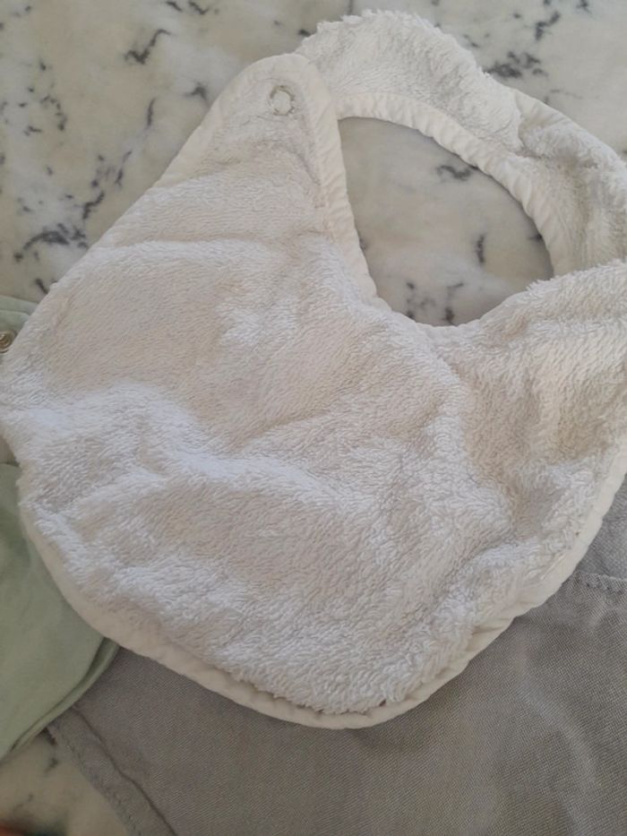 Bavoirs lot de 3 - photo numéro 7