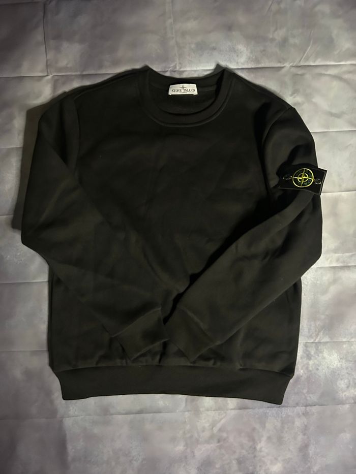 Pull stone Island