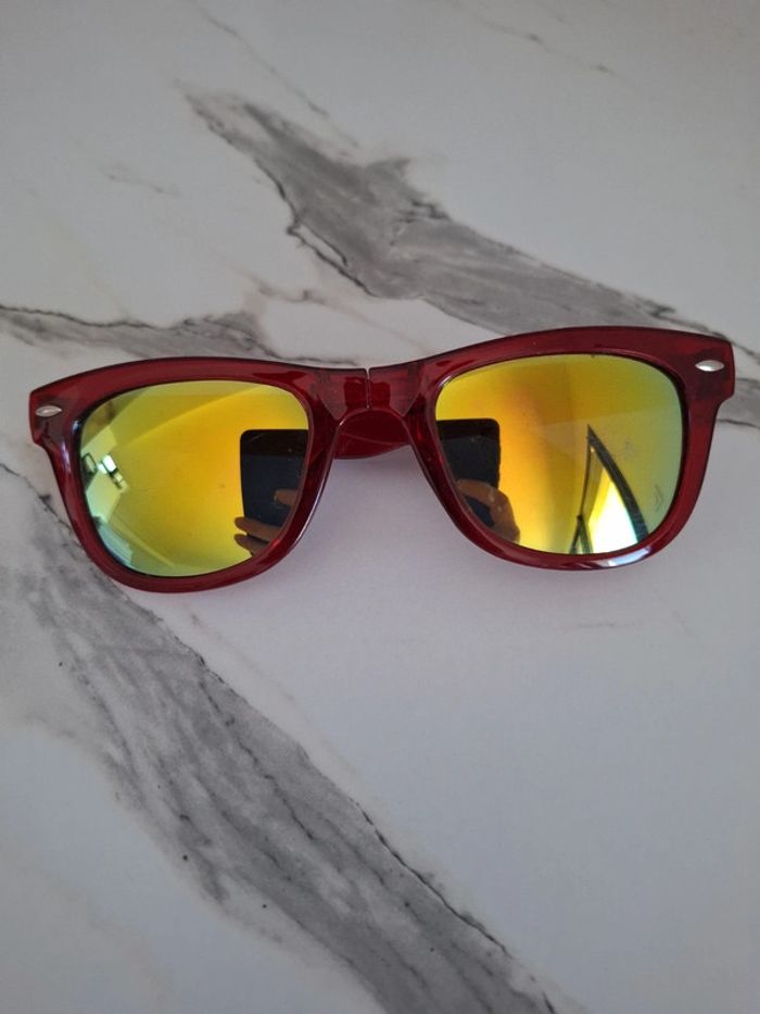 Lunettes de soleil homme ou femme pliables