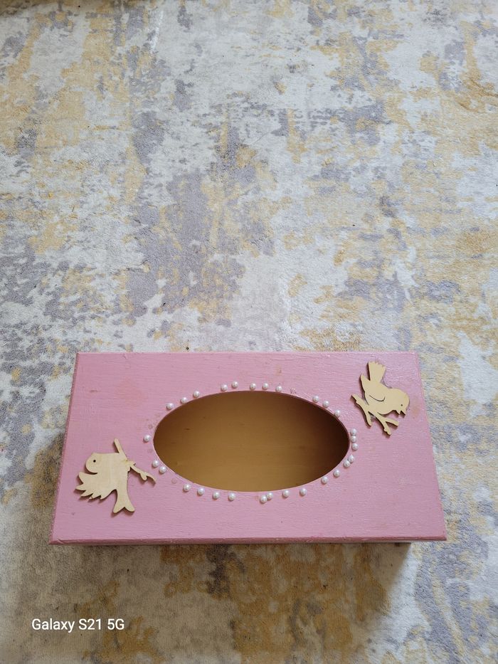 Boîte à mouchoirs