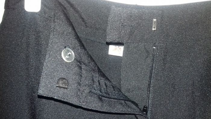 Pantalon pince noir - photo numéro 3