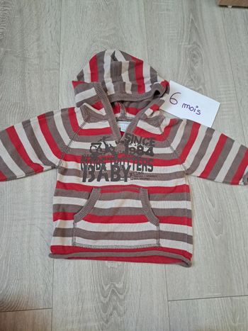 Pull 6 mois