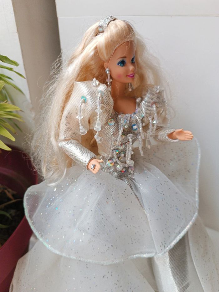 1992 Luna soir de lune édition barbie mattel poupée mannequin doll happy holiday grand gala - photo numéro 4