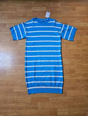 Magnifique robe pull rayée