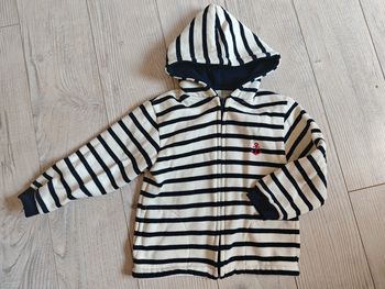 Gilet rayé 4 ans