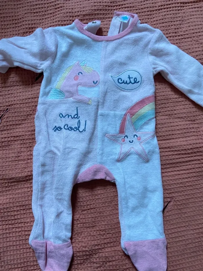 Lot pyjamas velours 3 mois - photo numéro 6