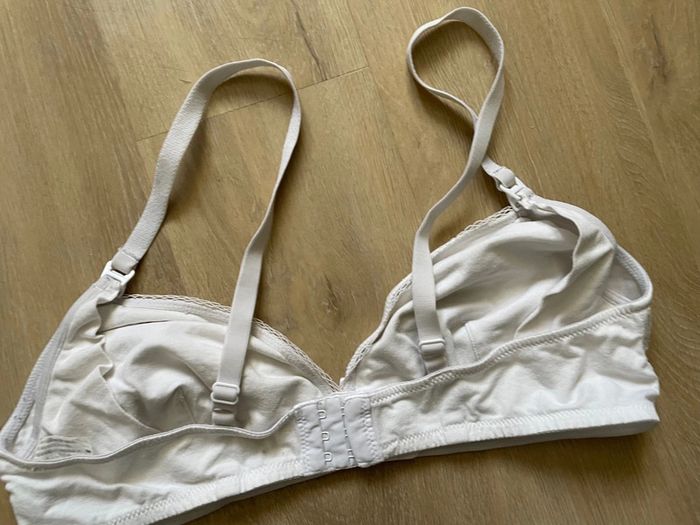 Soutien gorge maternité - photo numéro 3