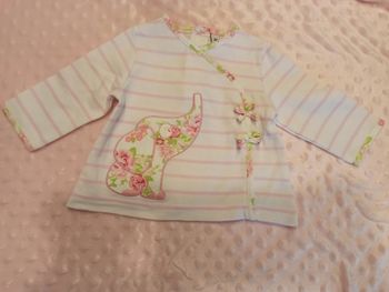 Tee-shirt ou pull léger éléphant 3 mois