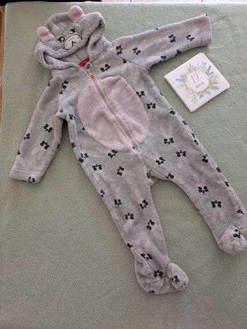 Sur pyjama lapin 12 mois