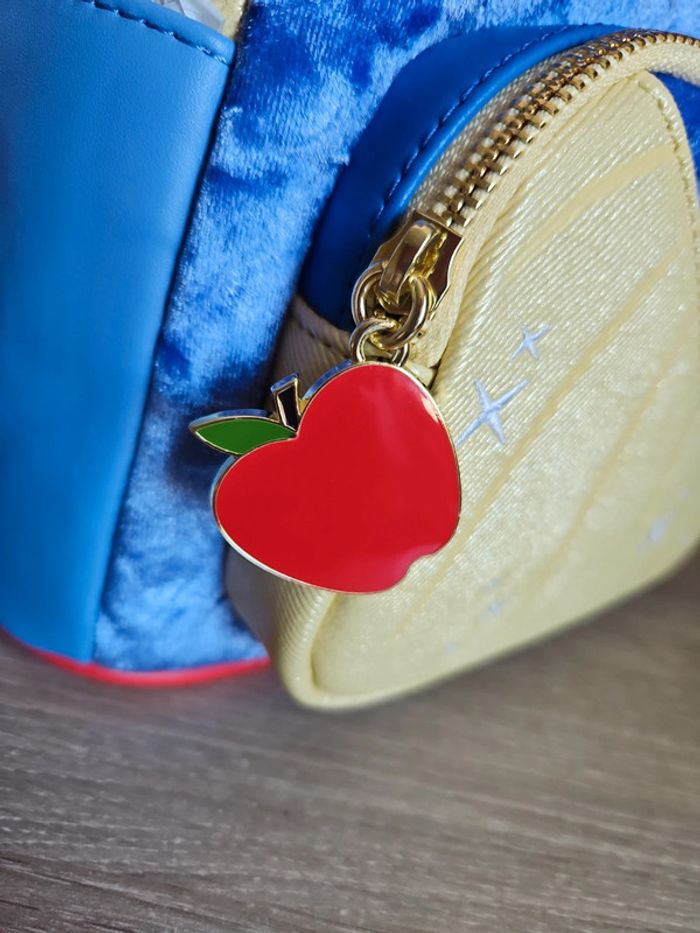 Loungefly Blanche-neige <3 - photo numéro 3