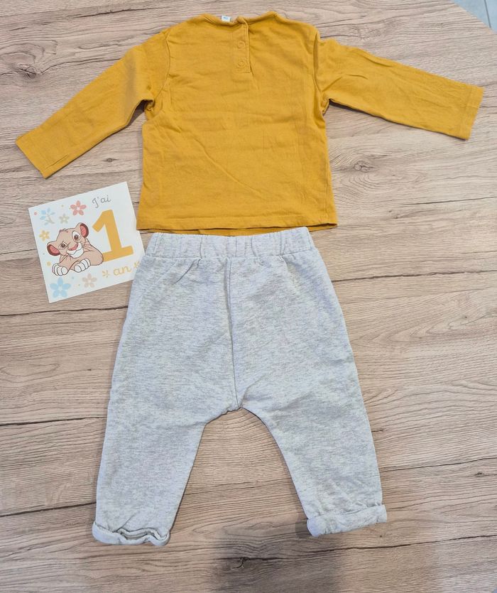 Ensemble Winnie l'ourson jaune et gris, Disney Baby, 12 mois. - photo numéro 2