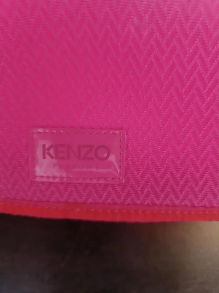 Trousse de toilette KENZO - photo numéro 3