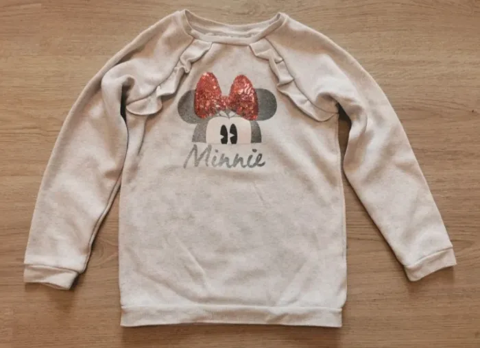 Pull sweat Minnie marque Disney taille 6 ans - photo numéro 2