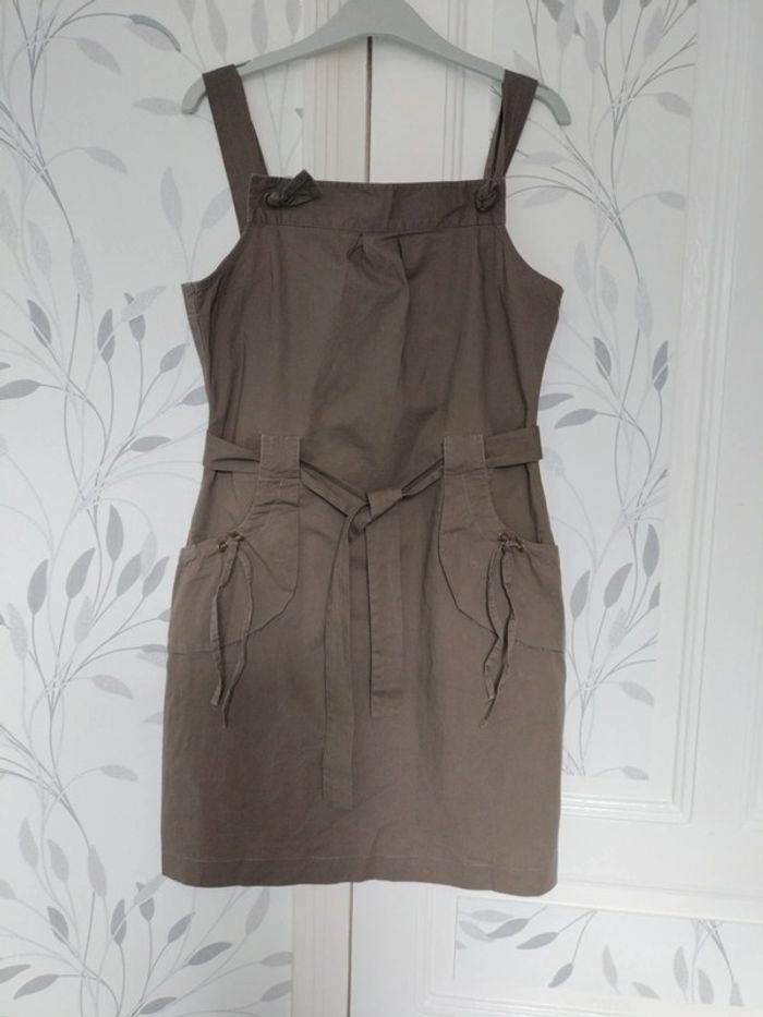 Robe courte