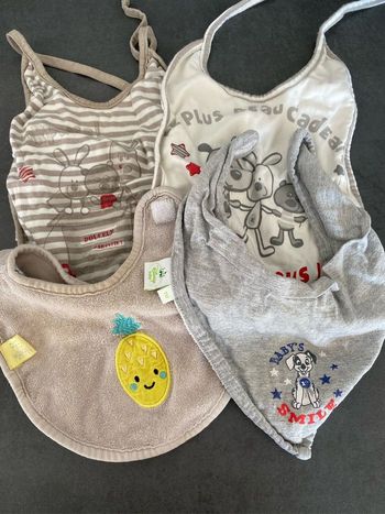Bavoirs bébé