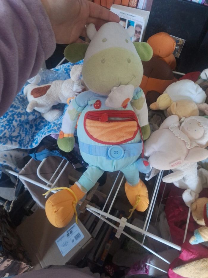 Doudou d'activité vache