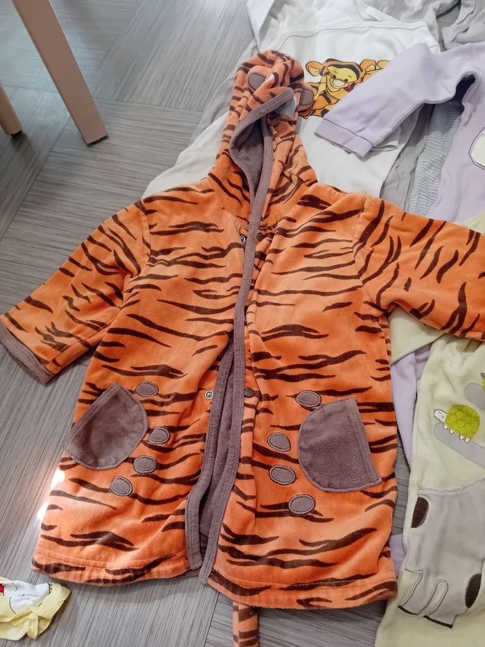 Lots de pyjamas d'enfants - photo numéro 4