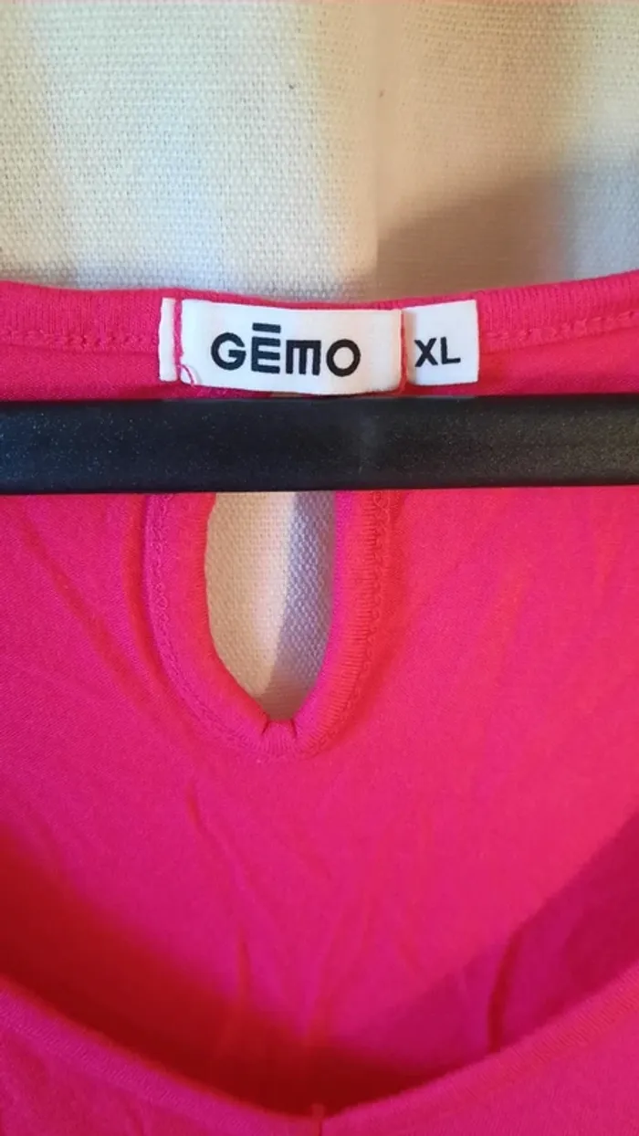 T-shirt manches dentelles - photo numéro 2