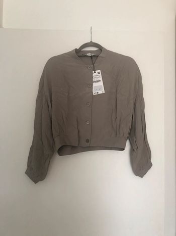 Superbe beau blouson aviateur court fluide Zara neuf avec étiquette taille M