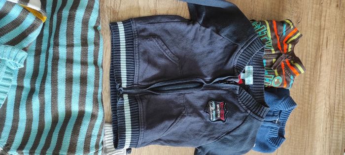 Lot de 5 pulls / gilets - photo numéro 5
