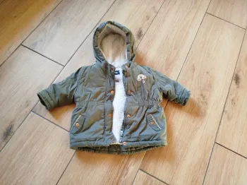 Manteau Kiabi chaud bébé fille 9 mois