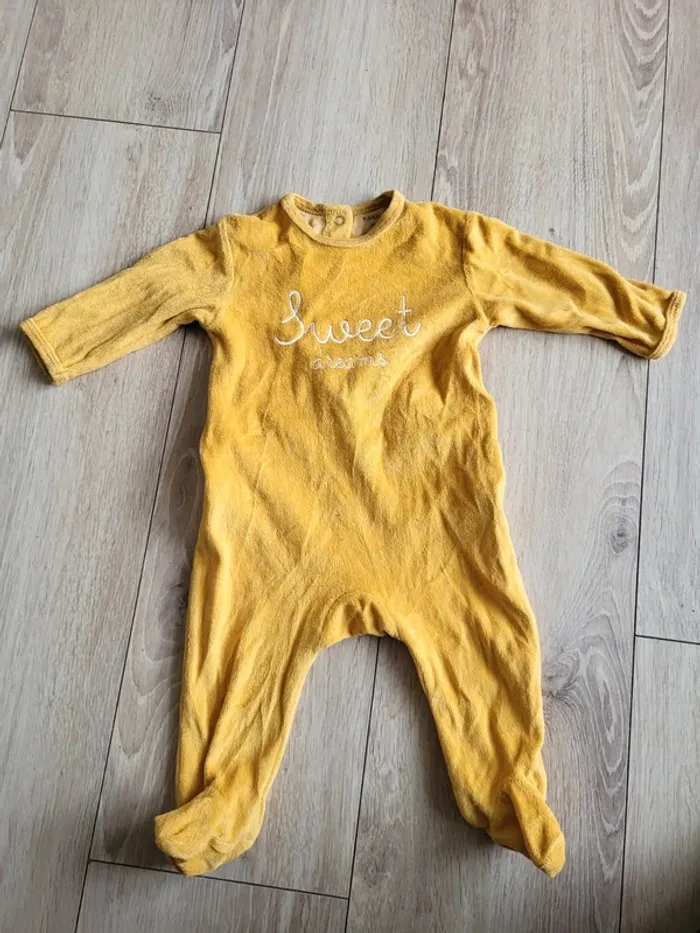 Pyjama 9 mois