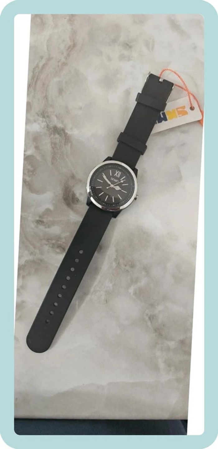Montre neuve - photo numéro 2