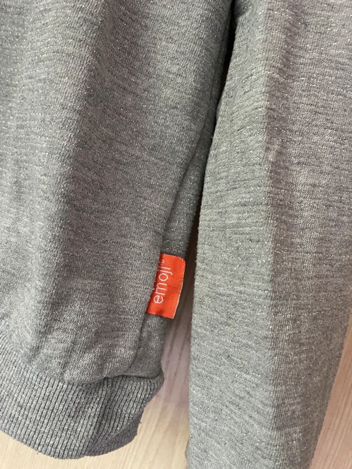 Sweat emoji 14 ans - photo numéro 2