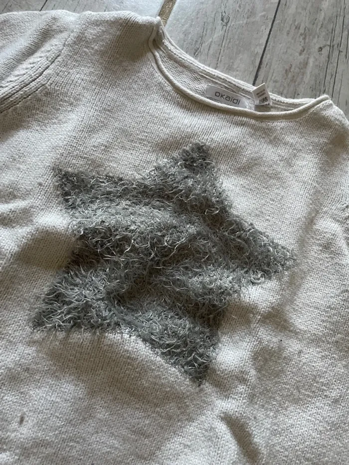 Très joli pull hiver fille 10 ans - photo numéro 2