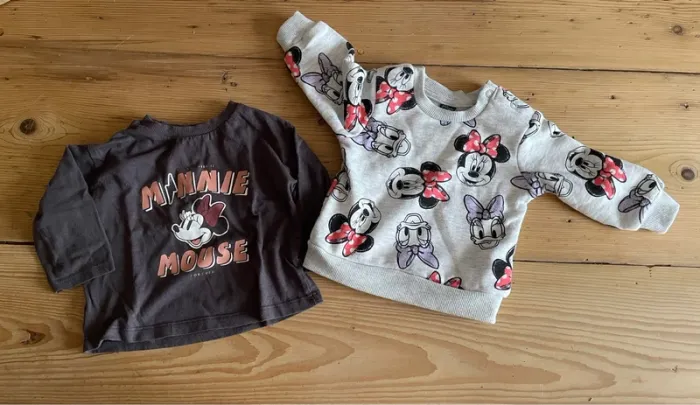 Lot t-shirt et sweat Minnie 9 mois