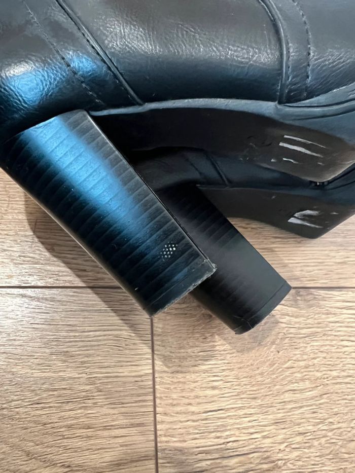 Paire de bottines noires simili cuir 37 - photo numéro 9