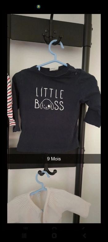 T-shirt manches longues taille 9M