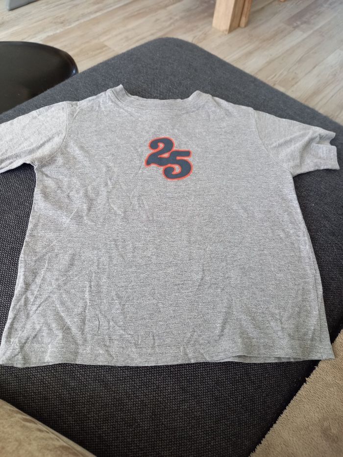 Tee-shirt manches courtes gris