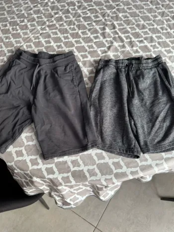 Lot trois shorts hm 12/13 ans