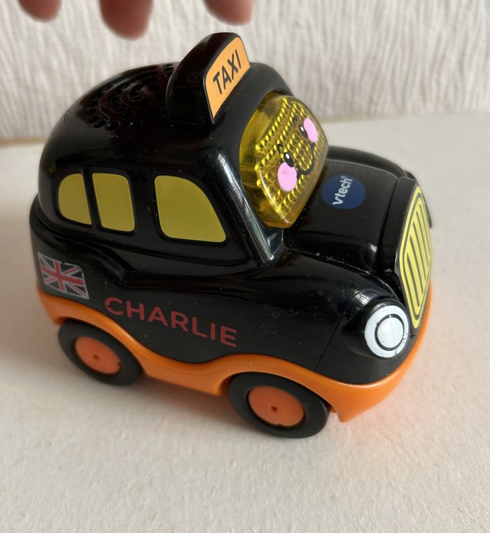 tut tut bolide taxi noir - photo numéro 2
