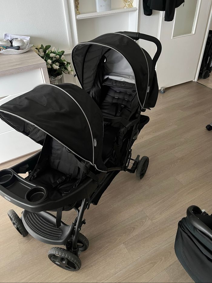 Poussette double graco - photo numéro 2