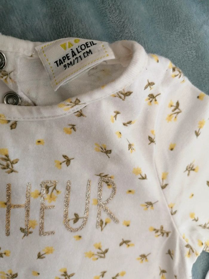 T-shirt tape à l'œil 6mois parfait état - photo numéro 2