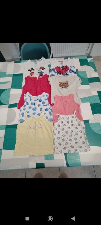 Lot 8 t-shirts 12 mois