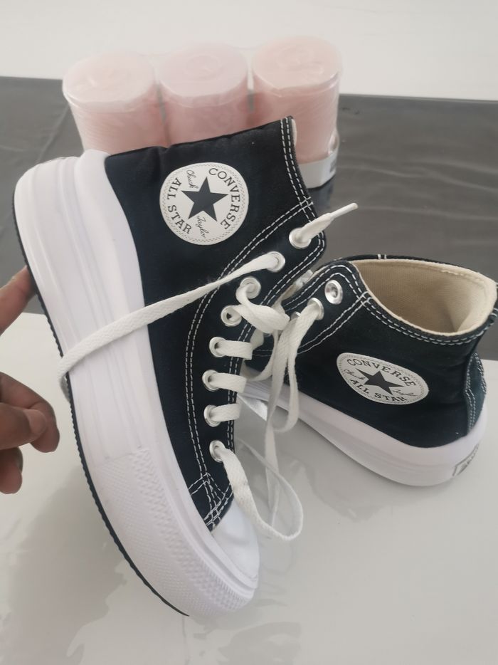 Converse 37